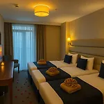 Midpoint 4* İstanbul