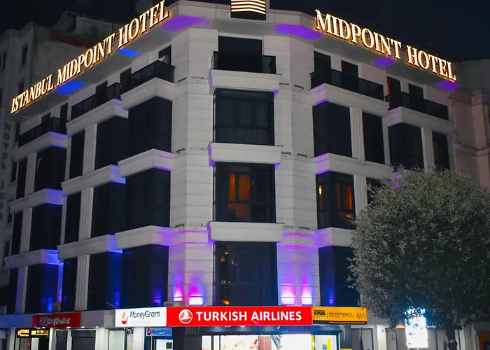 Hotel Midpoint 4*