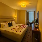 Midpoint 4* Istanbul