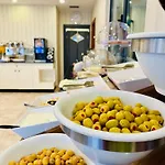 Midpoint Hotell 4*