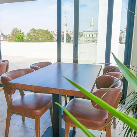 Hotel Midpoint Istanbul