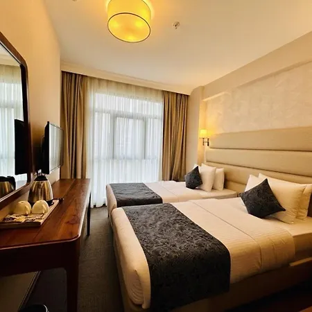 Ξενοδοχείο Midpoint