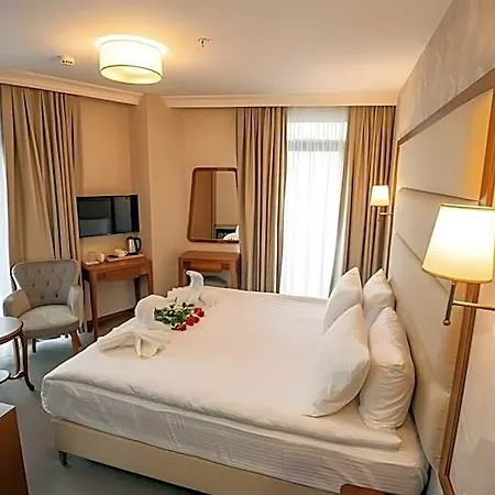 Midpoint 4* Istanbul