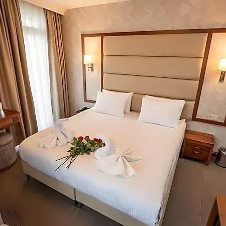 Midpoint 4*