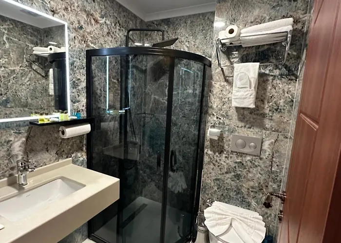 Midpoint 4* Стамбул