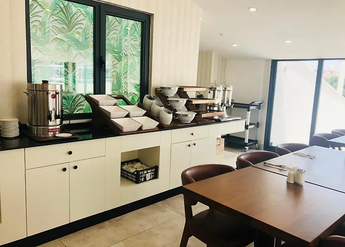 Midpoint 4* イスタンブール