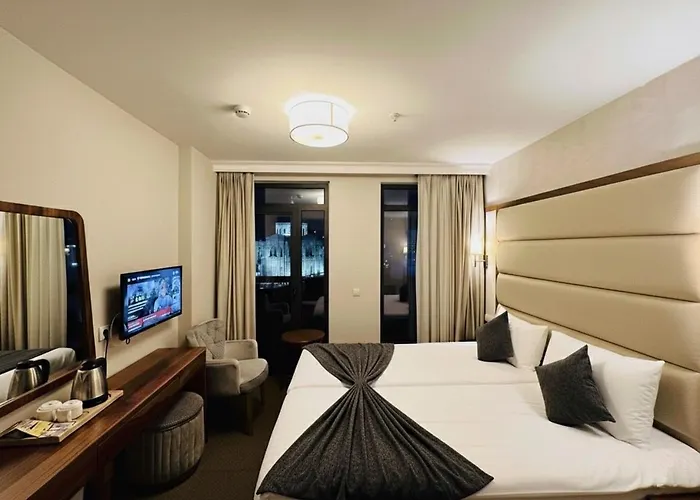 Midpoint ホテル イスタンブール